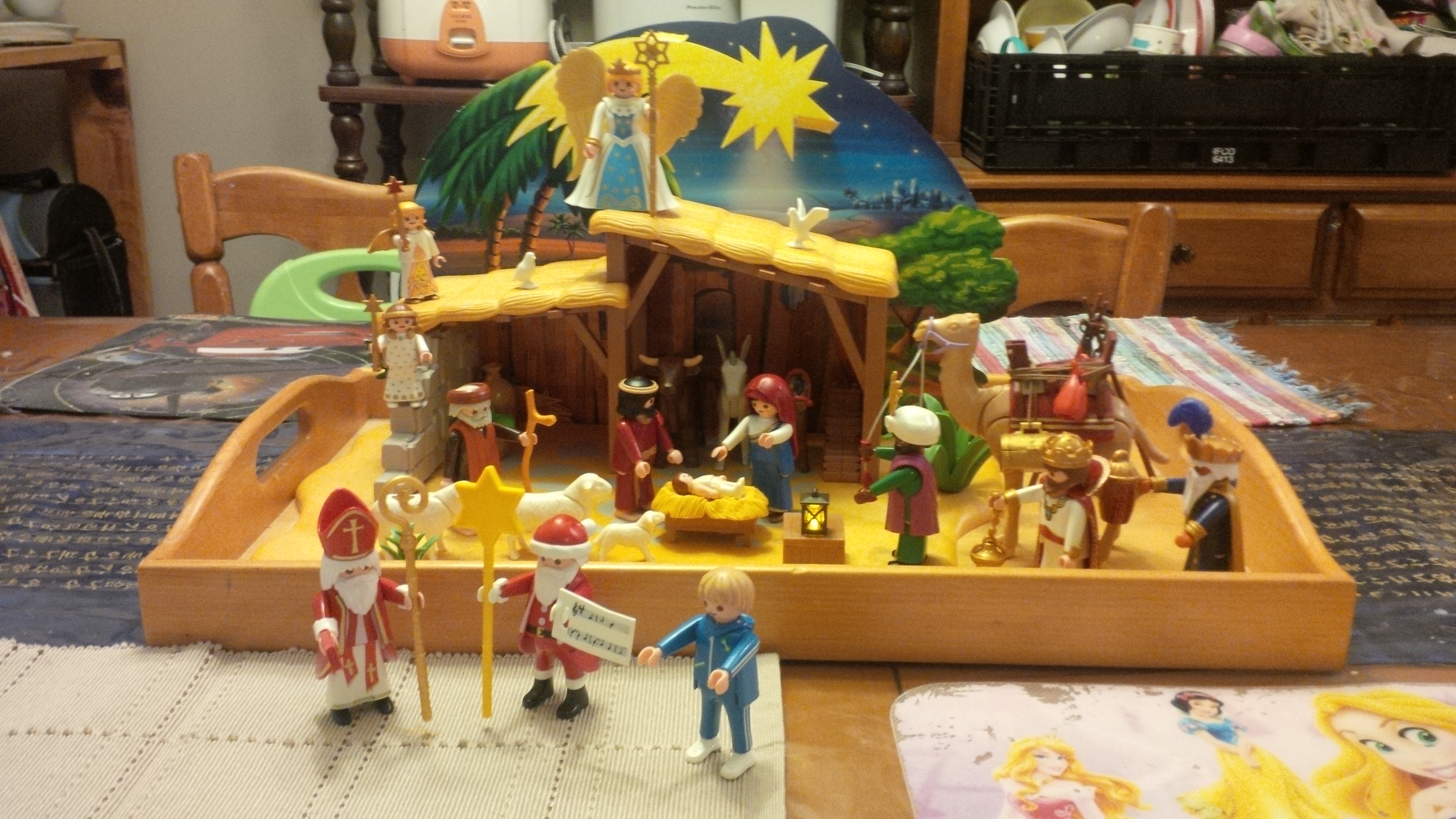 Playmobil Advent – Day Twenty-three